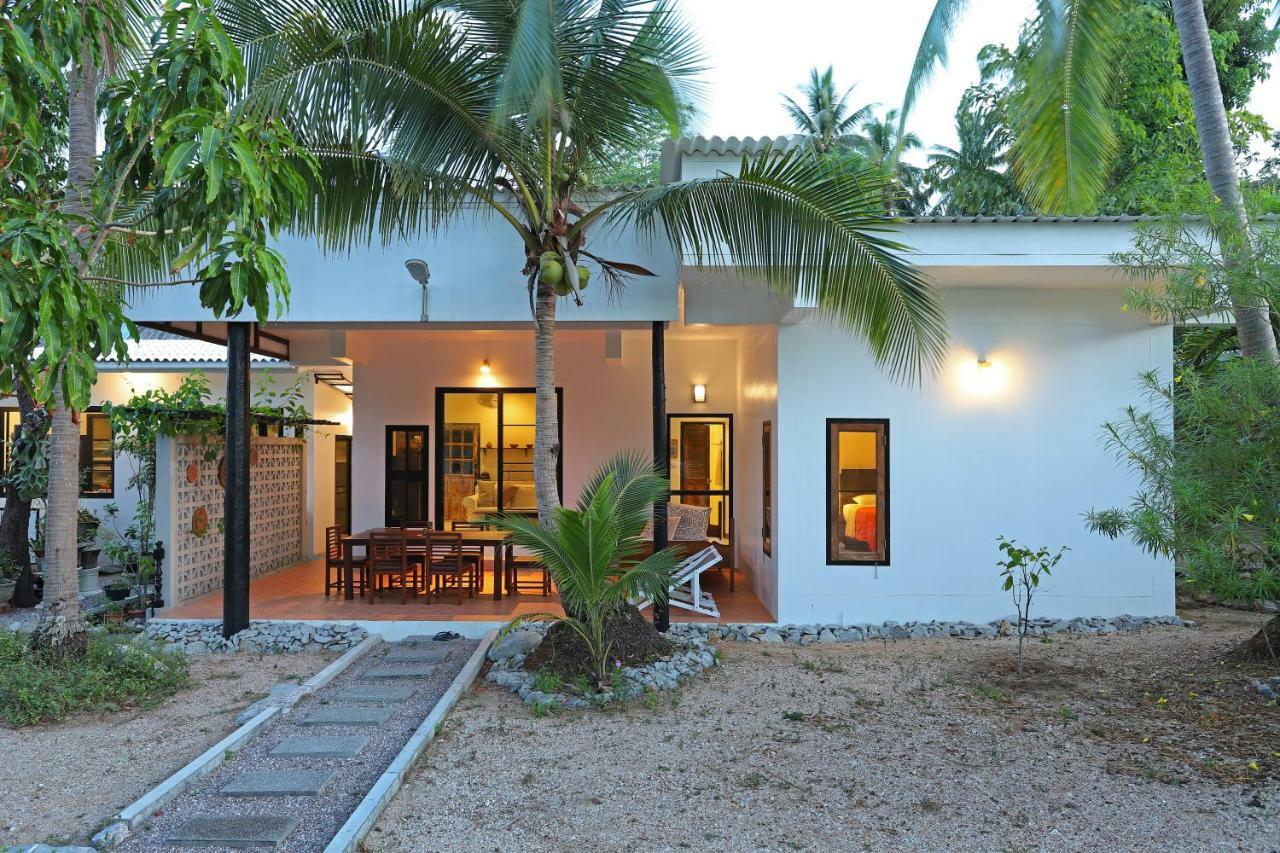 155 Salacoco Ban Krut  Exterior photo